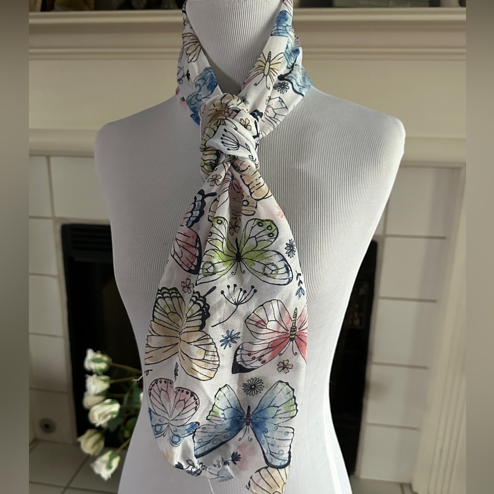 Butterflies, lightweight, summer business casual